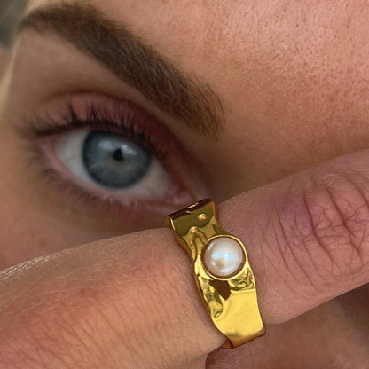 Anillo Uworld de acero inoxidable 316L chapado en oro PVD de 18K para dedo, joyería llamativa, con concha, perla de agua dulce y circonia