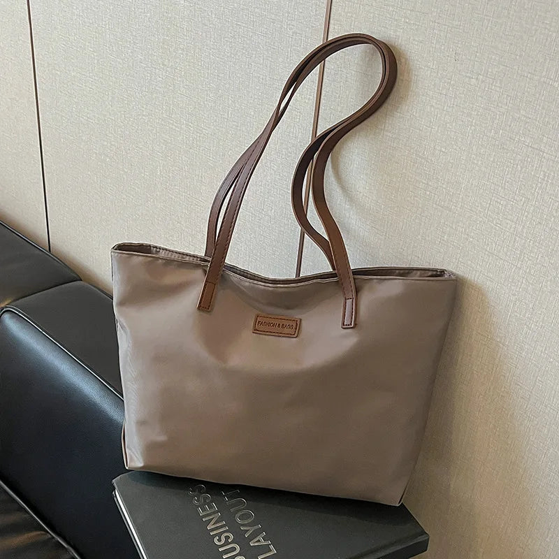 Bolsa casual para Casual para mujer tela Oxford, al hombro, ideal para usar en el colegio para tu compu aprueba de agua, gran capacidad para meter todo lo que ocupas en el día a día