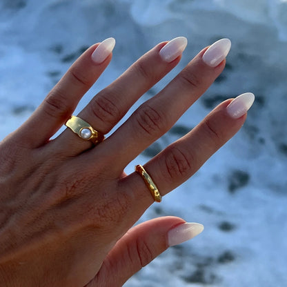 Anillo Uworld de acero inoxidable 316L chapado en oro PVD de 18K para dedo, joyería llamativa, con concha, perla de agua dulce y circonia