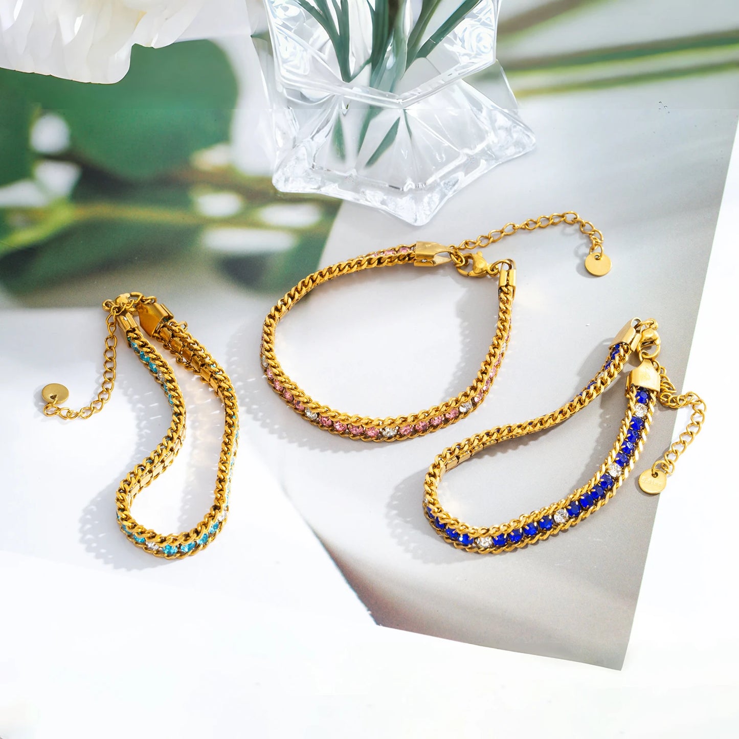 Pulsera de Triple Fila con Brillante, Acero Inoxidable Hipoalergénico Chapado en Oro de 18K, Joyería de Lujo y Elegante
