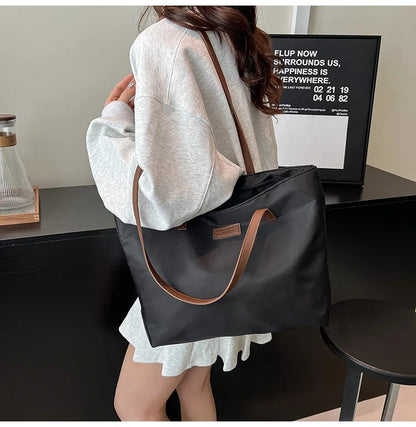 Bolsa casual para Casual para mujer tela Oxford, al hombro, ideal para usar en el colegio para tu compu aprueba de agua, gran capacidad para meter todo lo que ocupas en el día a día