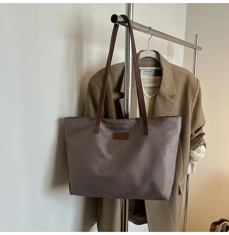 Bolsa casual para Casual para mujer tela Oxford, al hombro, ideal para usar en el colegio para tu compu aprueba de agua, gran capacidad para meter todo lo que ocupas en el día a día